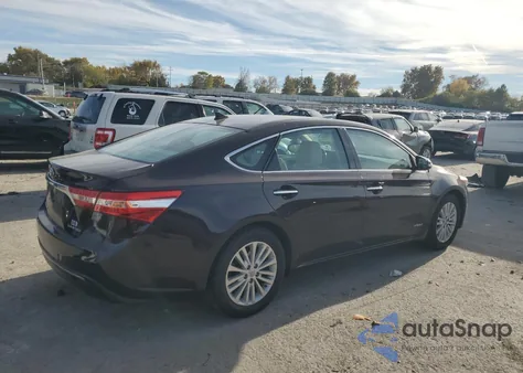 2014 Toyota Avalon Hybrid z USA, uszkodzony, nr VIN 4T1BD1EB6EU025543